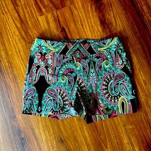 New York & Company XL paisley shorts
